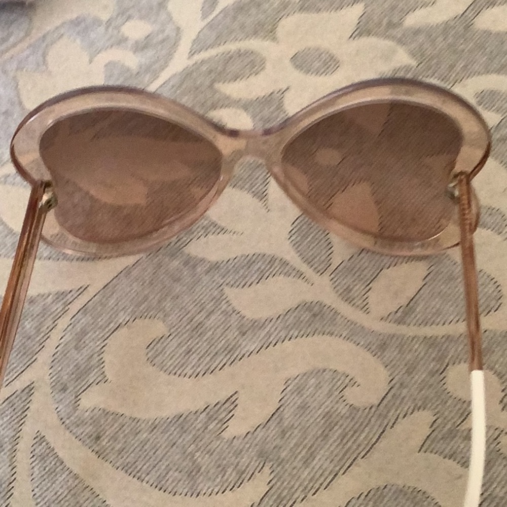 Gorgeous Chloe Glasses 💛💛💛 - Picture 7 of 14